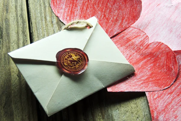 Carta de amor e coração — Fotografia de Stock