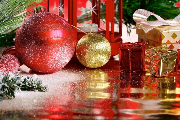 Christmas balls with ribbon on abstract background — Stock Photo, Image