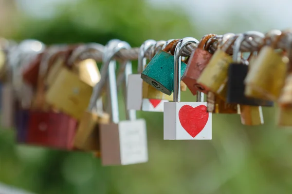 Llave del amor del corazón — Foto de Stock