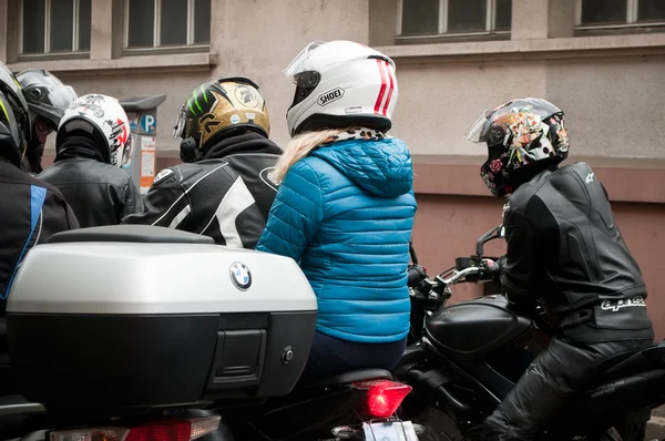 Motociclistas evento irritado contra a inspeção técnica de motocicletas — Fotografia de Stock