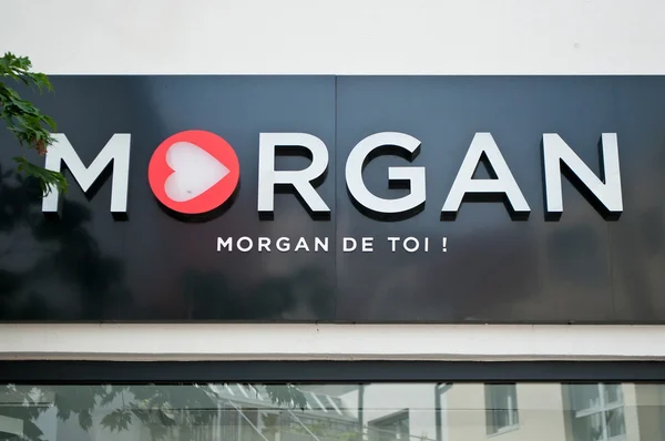 Venta al por menor del logotipo de la marca "Morgan" señalización — Foto de Stock