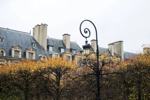 Primer Plano Luz Calle Vintage Plaza Los Vosgos París — Foto de Stock