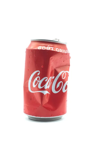 Mulhouse France December 2020 Closeup Cruched Can Coca Cola White — Stock Photo, Image