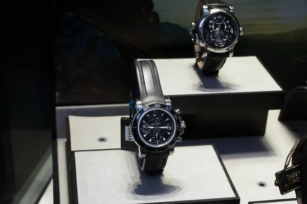 Mulhouse Francja Stycznia 2021 Zbliżenie Zegarków Mont Blanc Słynnej Luksusowej — Zdjęcie stockowe