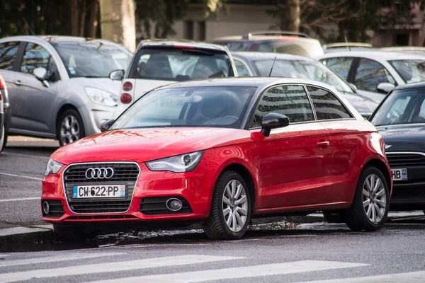 Mülhausen Frankreich Januar 2021 Frontansicht Eines Auf Der Straße Geparkten — Stockfoto