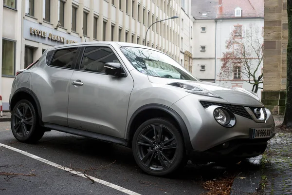 Mulhouse França Janeiro 2021 Vista Perfil Carro Grey Nissan Juke — Fotografia de Stock