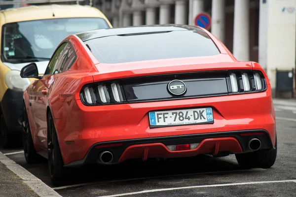 Mulhouse France 2021 Rear View Orange Ford Mustang 오렌지 무스탕 — 스톡 사진