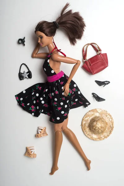 Mulhouse França Maio 2021 Retrato Boneca Barbie Morena Vestindo Vestido — Fotografia de Stock