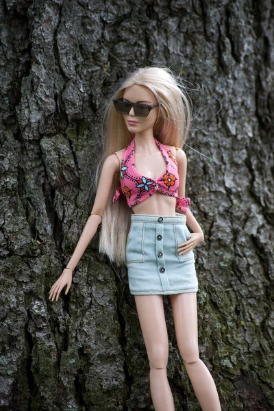 Mulhouse Francie Července 2021 Portrét Blonďatých Barbie Panenek Bikinách Podprsenka — Stock fotografie