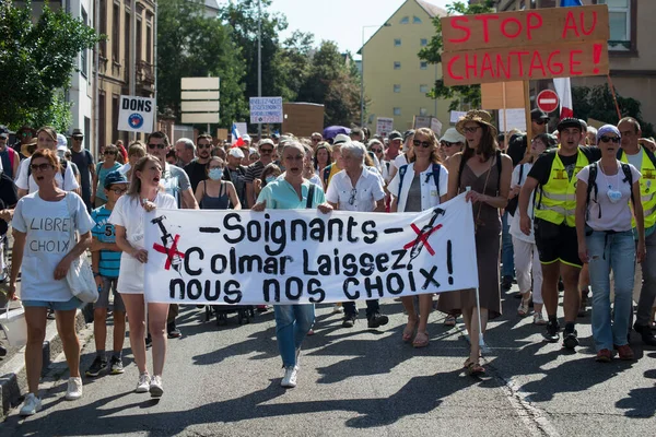 Colmar Francia Septiembre 2021 Vista Gente Protestando Calle Contra Paso — Foto de Stock