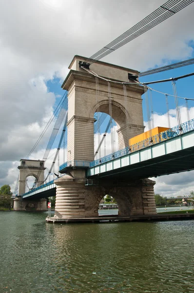 Suspension bridge in Alfortville — Stock Photo, Image