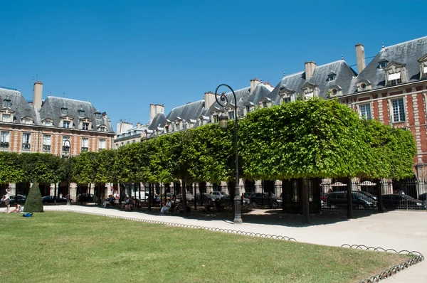 Ort der Vogesen in Paris — Stockfoto