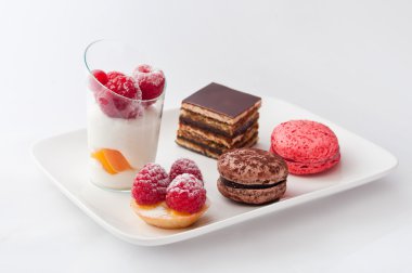 Fransız pasta ile kahve fincan