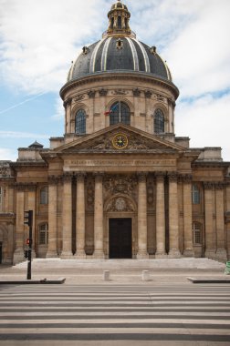 Fransa Institut Akademisi Paris'te