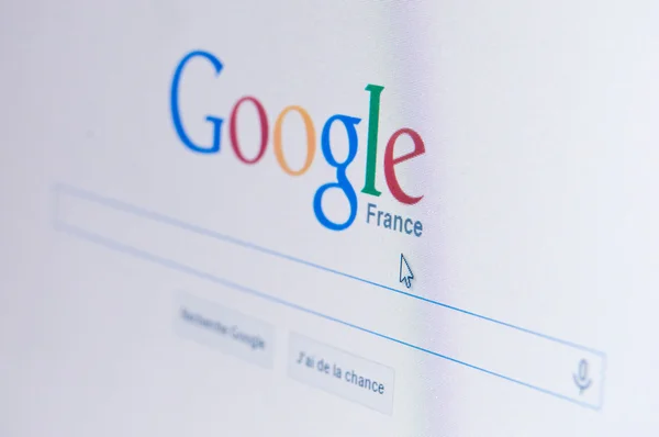 パリ - フランス - 2015 年 2 月 17 日 - 検索の google ページの sreen — ストック写真