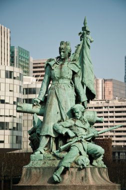 Paris - Fransa - 23 Mart 2015 - Louis-Ernest Barrias heykelin. -La savunma çeyrek