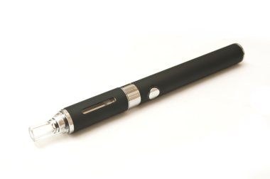 E-Sigara closeup beyaz arka plan üzerinde