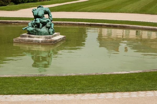 Estátua do Museu Rodin em Paris - 14 de junho de 2013 — Fotografia de Stock