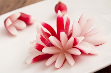 bir çiçek gibi turp dekorasyon closeup