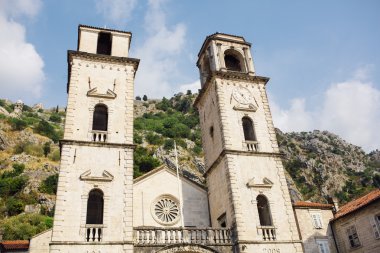 Kotor Karadağ'ın eski şehir Saint Trifon Katedrali.