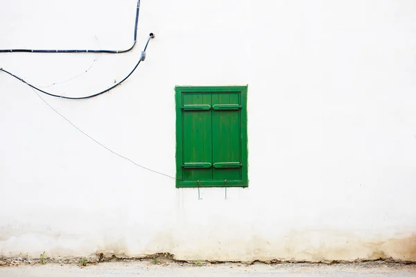 Old mediterranean italian style green window — Stok Foto