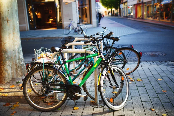 Parked Bicycles On Sidewalk. — Stock Photo, Image