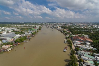Vietnam 'daki en büyük dördüncü şehir, Asya' daki Mekong Nehri 'nin en büyük şehri Delta Hava Aracı' ndan çekilebilir mi?