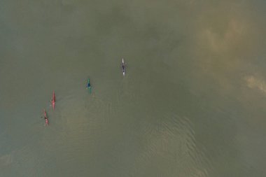 Tayland 'da Chiang Mai şehri ping nehri. Hava aracı görüntüsü.