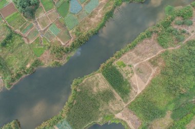 Vietnam 'da Kızıl Nehir Deltası' ndaki Hanoi tarlaları Hava Aracı görüntüsü