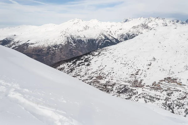 Ośrodek Les Menuires Zimą Alpy Francuskie Zimą Śnieżne Góry Francji — Zdjęcie stockowe