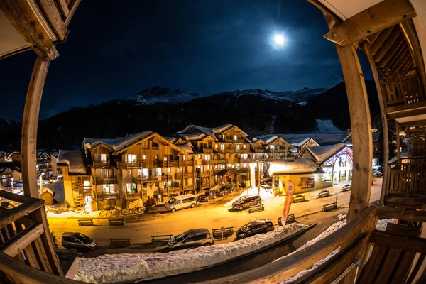 Risoul Resort Nocy Alpy Francuskie Zimie Śnieżne Góry Francji Europa — Zdjęcie stockowe