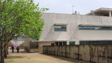 Braga, Portekiz - 2021-03-31 - Minho Üniversitesi Biyoloji Mühendisliği Merkezi, Bölüm girişi