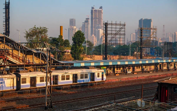 Mumbai Índia Dezembro 2021 Transporte Ferroviário Local Mumbai Dos Sistemas — Fotografia de Stock