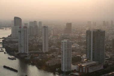 Şehirde hava kirliliği veya PM2.5