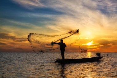 Gölde balıkçılık