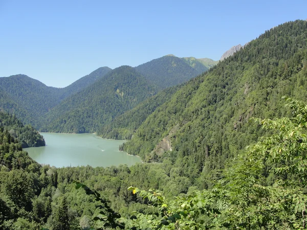 Göl Ritsa, resort yer, Abhazya.