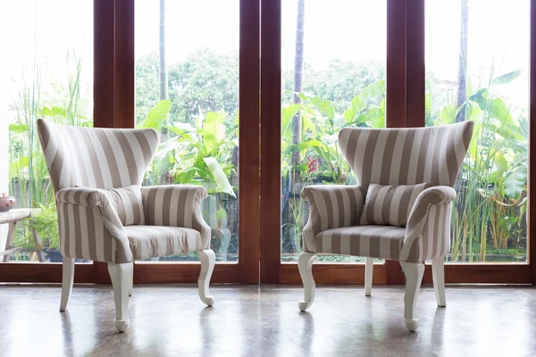 iç oturma odası modern tarzı ile kanepe mobilya tasarımı 