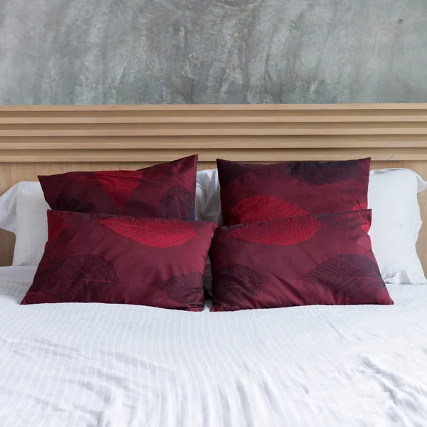 yatak odası iç tasarımı modern stil