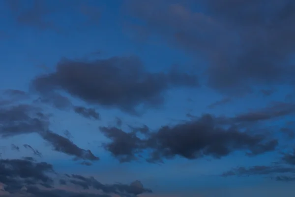 Cielo lunatico drammatico — Foto Stock