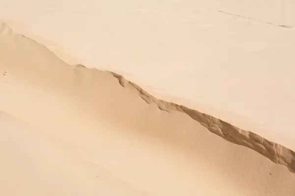 Witte zandduin woestijn in Mui Ne, Vietnam — Stockfoto