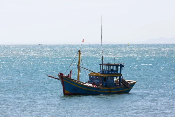 Nautical fishing coracles on sea, tribal boats at fishing — Stock Photo, Image