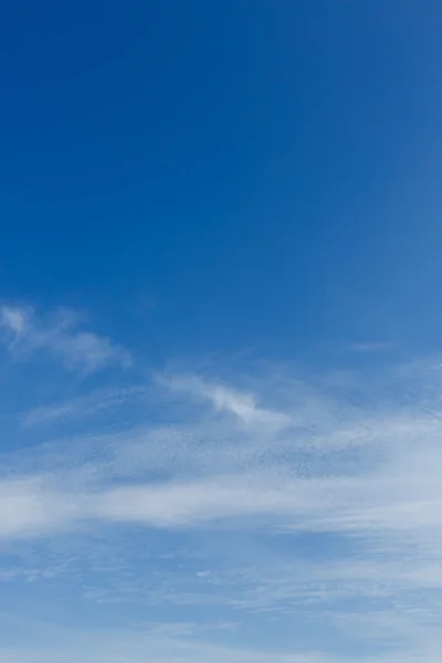 Céu azul claro — Fotografia de Stock