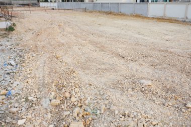 kullanılan İnşaat Sanayi ve Satılık boş arazi