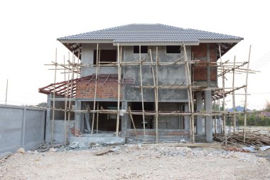 çimento ve tuğla yapılan inşaat ev yapısı