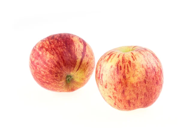 Pommes fraîches isolées sur fond blanc — Photo