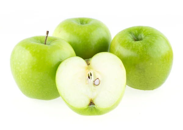 Fruta fresca de manzana aislada sobre fondo blanco —  Fotos de Stock