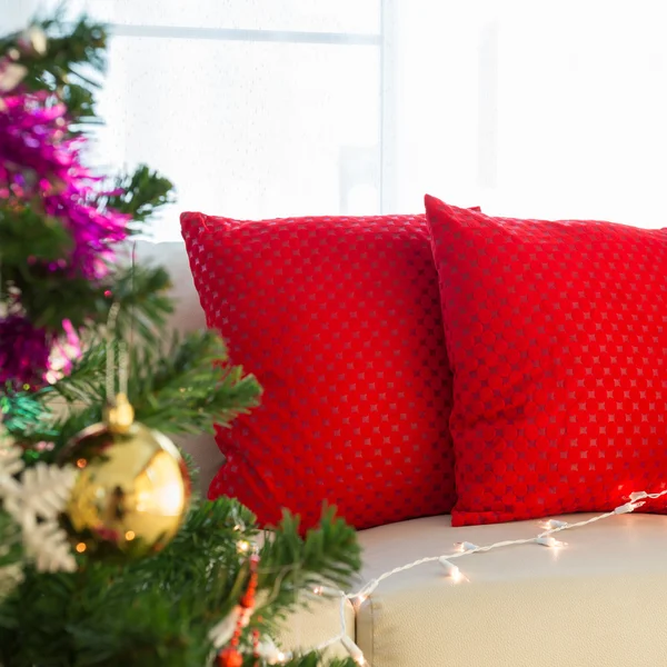 Sala de estar interior decorado véspera de Natal — Fotografia de Stock