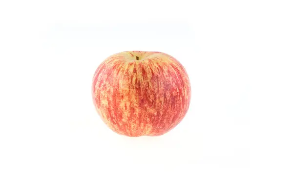 Fruta fresca de manzana aislada sobre fondo blanco —  Fotos de Stock