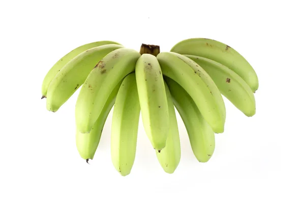 Zielony banan surowego na białym tle — Zdjęcie stockowe