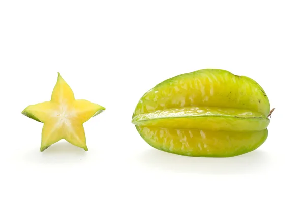 Carambola, star frukt isolerad på vit bakgrund — Stockfoto